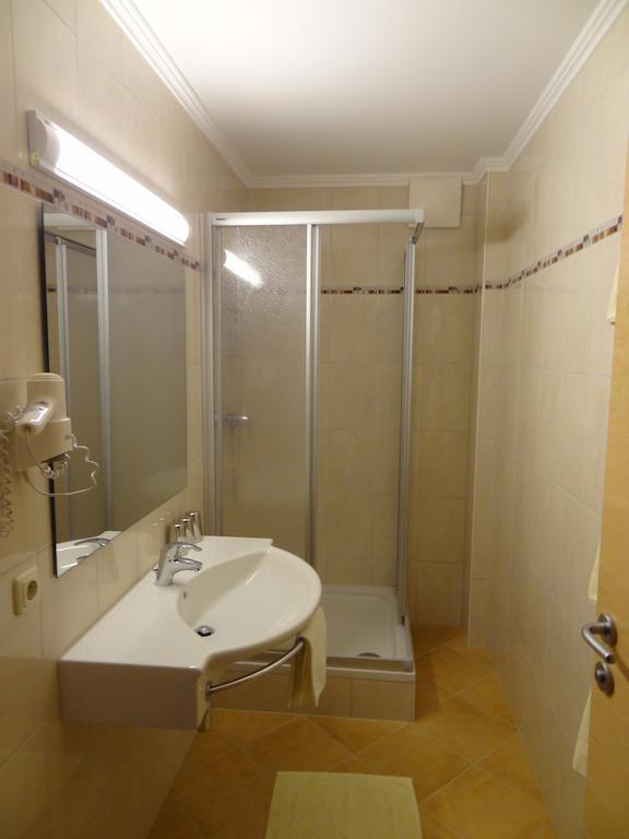 Hotel Unterwirt Saalbach-Hinterglemm Habitación foto